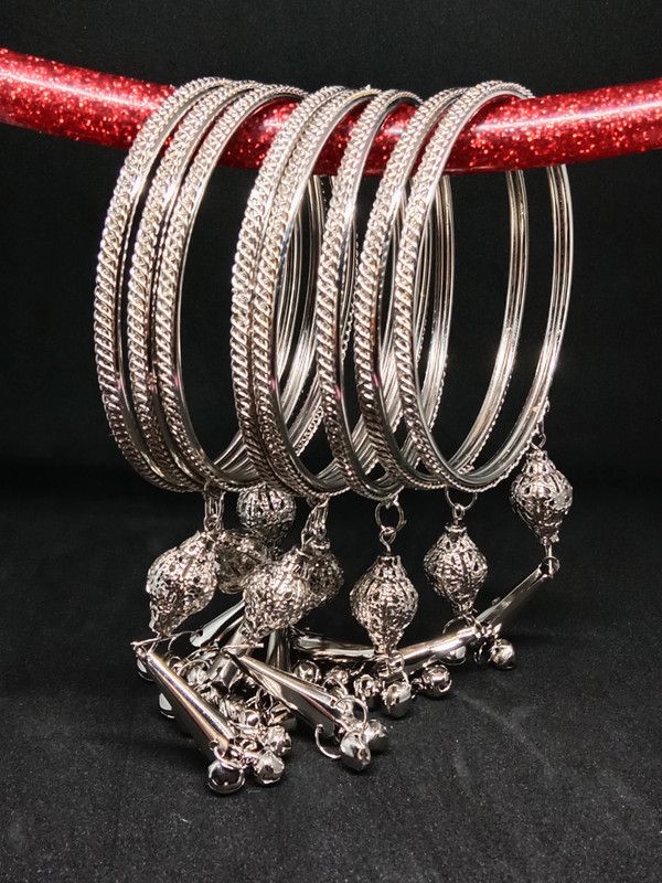 Metal 800 Silver Bangle Set  (Pack of 8)