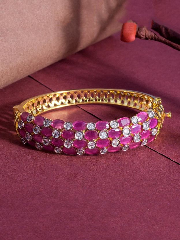 Stone Gold-plated Kada