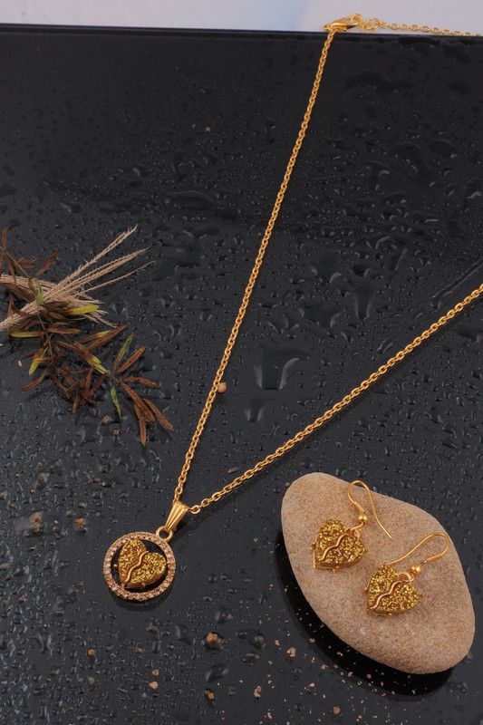 Plastic Gold-plated Yellow Jewel Set  (Pack of 1)