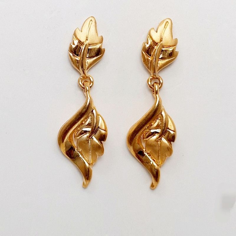 GOLD PLATED 925 SILVER GOLDEN LEAF DROP EARRING Silver Drops & Danglers