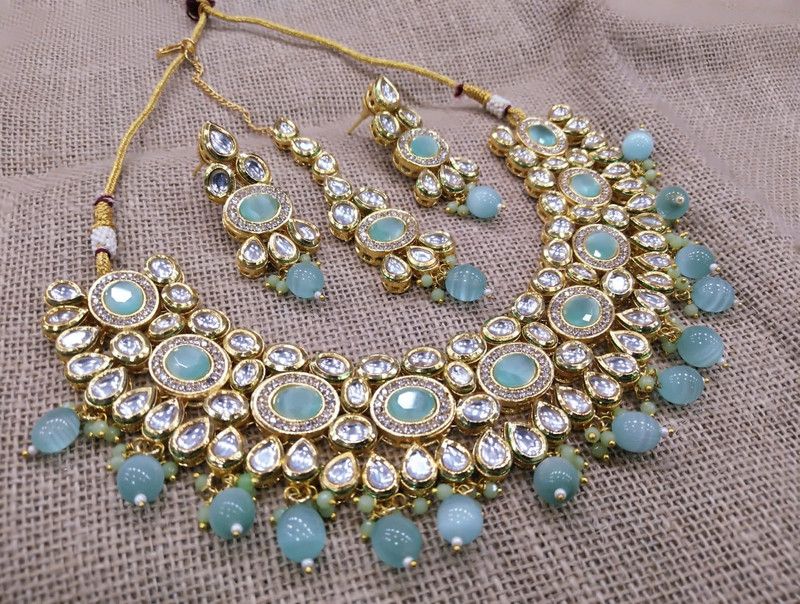 Stone Jewel Set  (Turquoise, Maroon)
