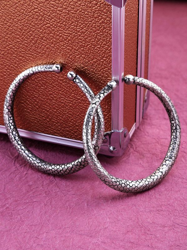 YELLOW CHIMES Classic German Silver Oxidised Antique Design Traditional Kada Anklet Brass Anklet  (Pack of 2)