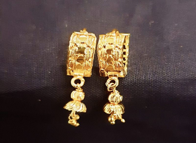 Gold Plated Fame & Nice Earrings for Girl & Woman Brass Drops & Danglers