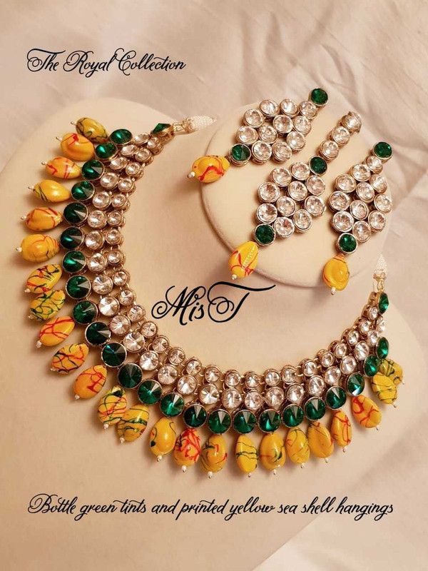 Alloy Jewel Set  (Green, Yellow)
