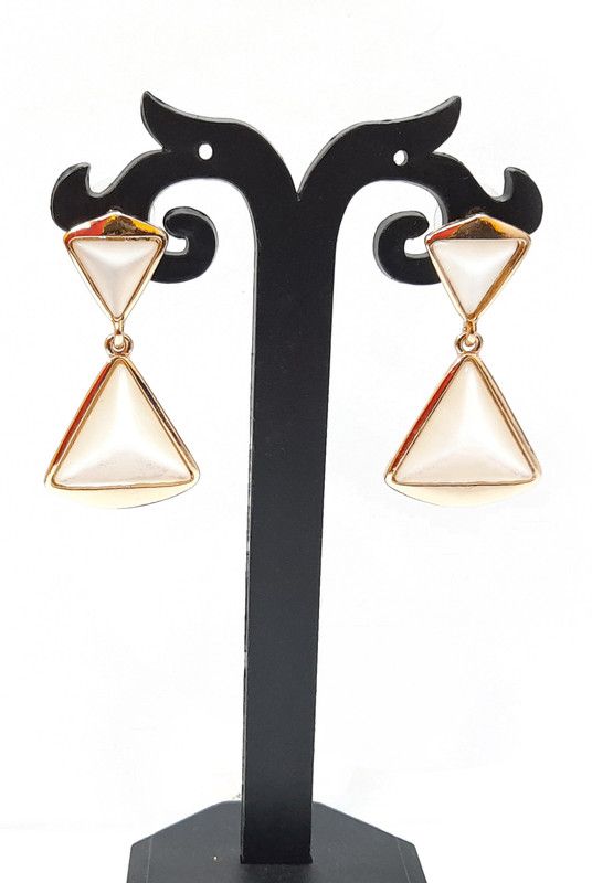 STUD EARRING Stone Stud Earring