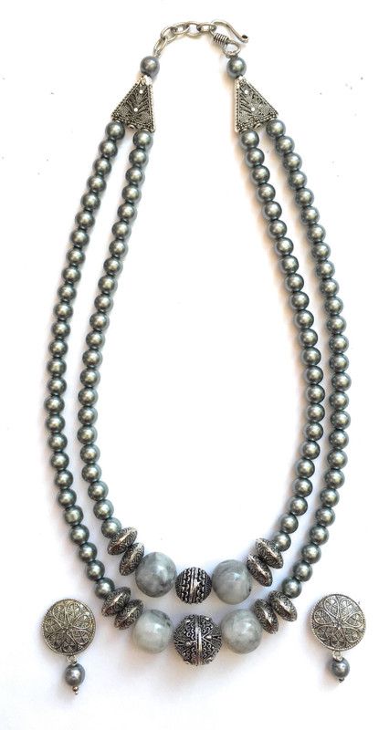Mother of Pearl, Oxidised Silver Silver Jewel Set  (Pack of 1)