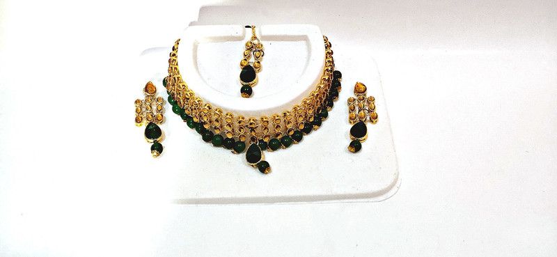 Plastic Enamel Green Jewel Set  (Pack of 1)