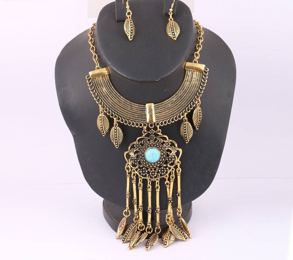Zinc Alloy Stone Setting Earrings 