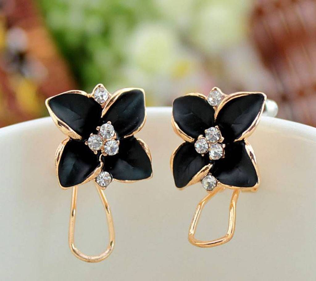Rhinestone Setting Flower Shaped Earrings 