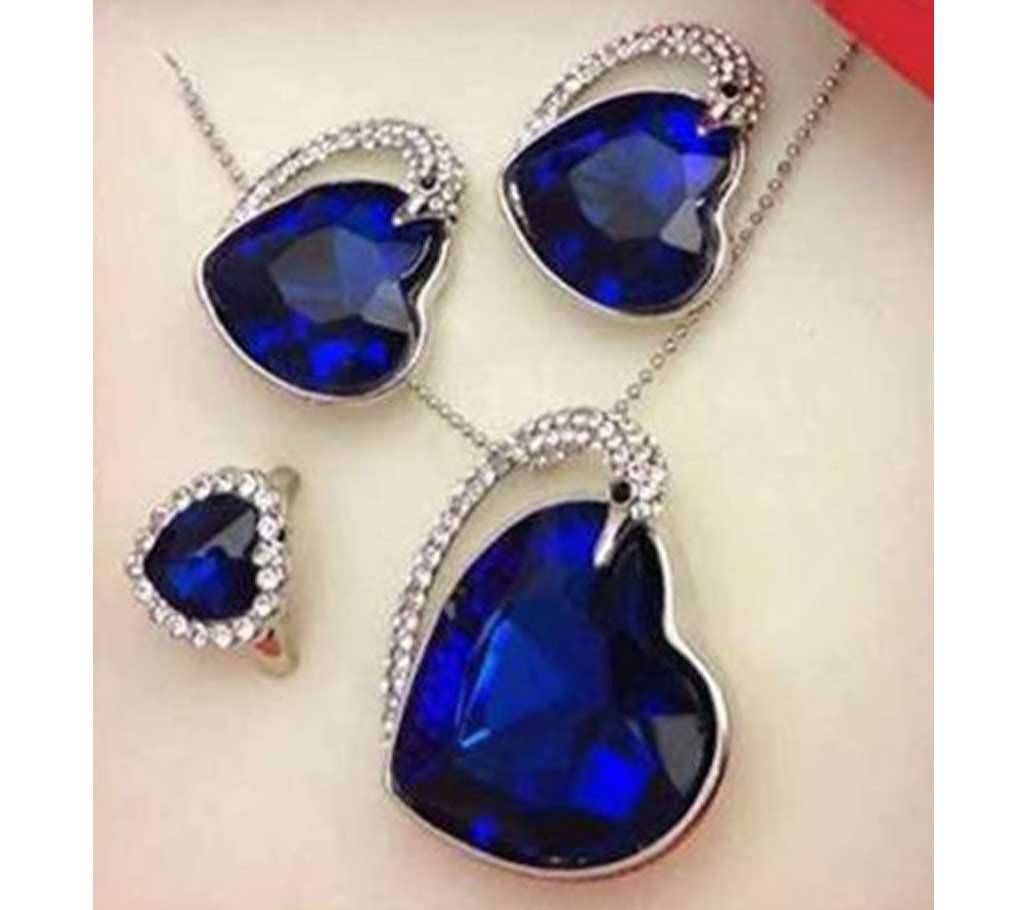 Titanic Heart Shaped necklace  Set for Women