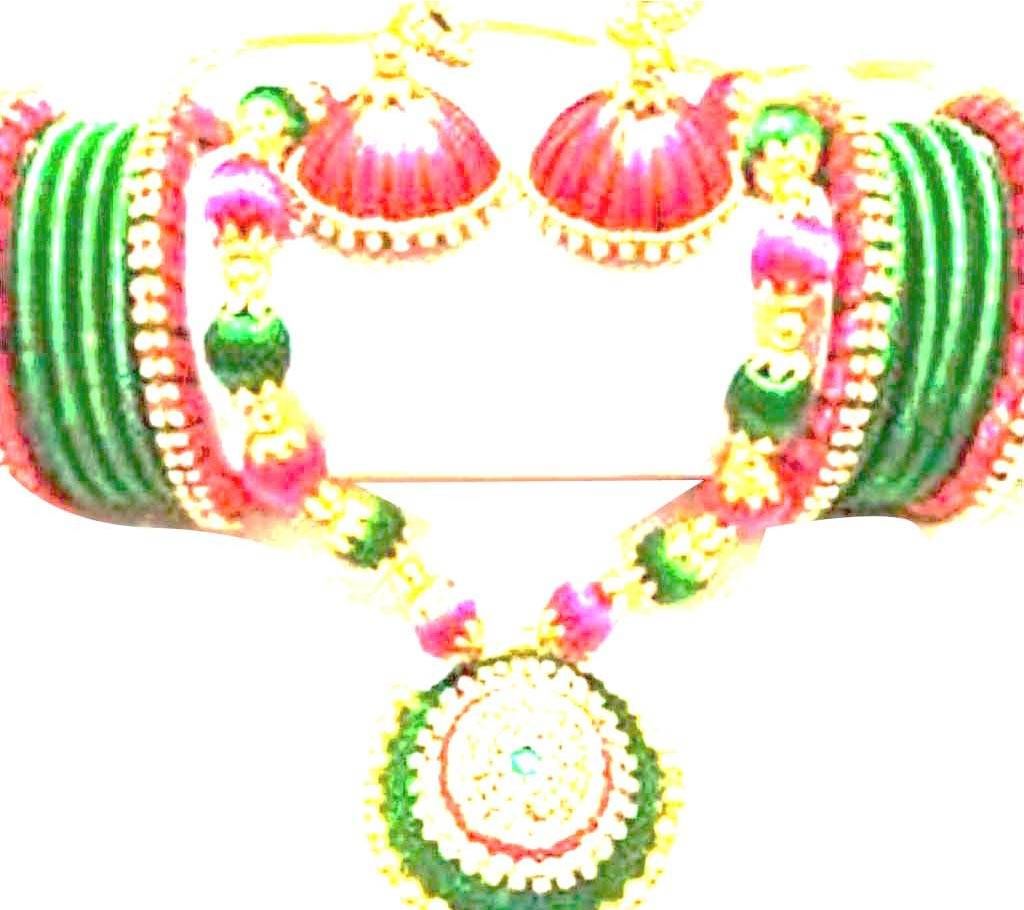 Yarn necklace with earrings & bangles