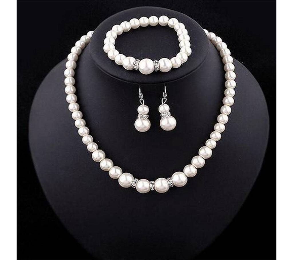  Classic Imitation Pearl Jewellery Set 