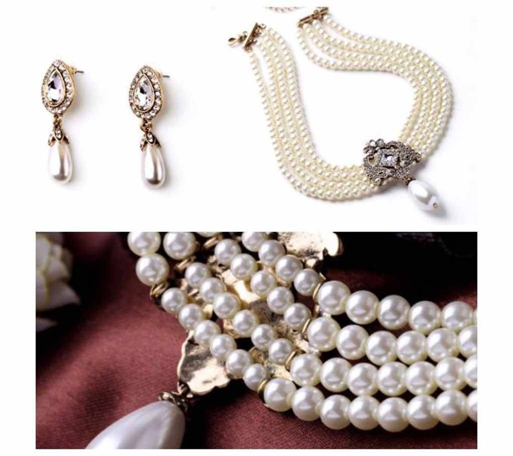 Necklace & Earrings set