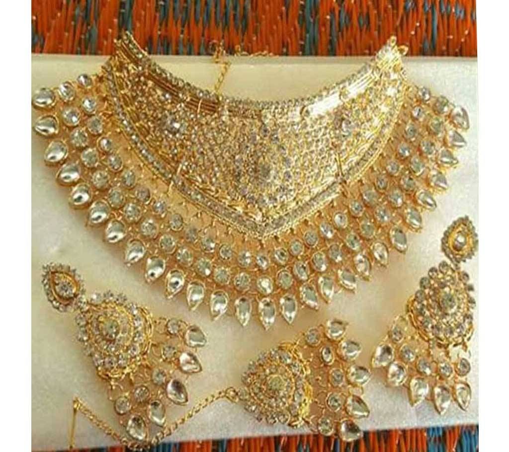 Ladies kundon setting jewellery set