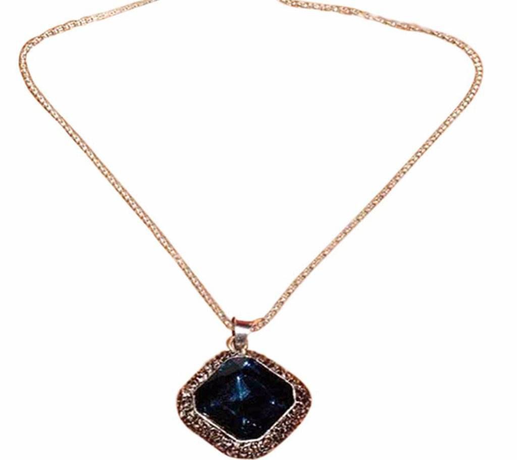Valentines Queen Locket