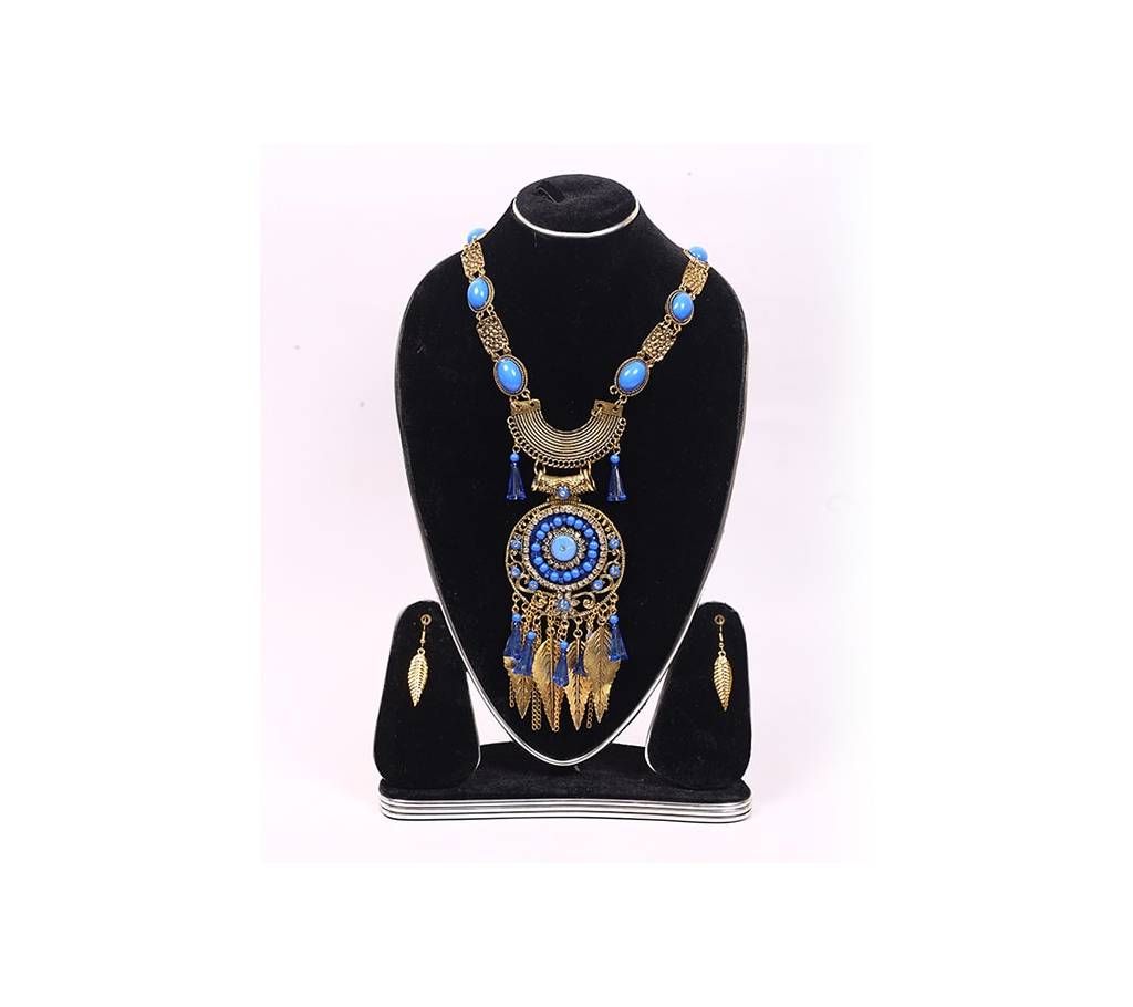 Fashionable Necklace Set for Women
