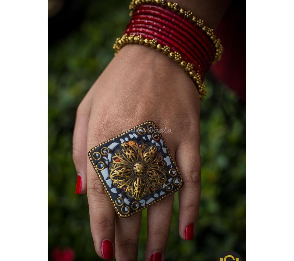 Square Shaped Ring