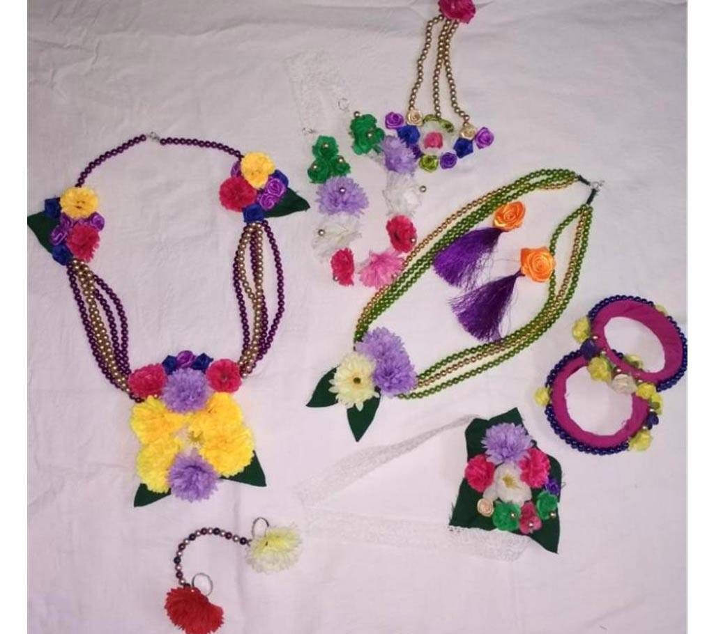 Gaye Holud Flowery Jewelry Set