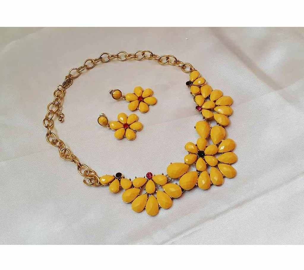 Golden Color Necklace