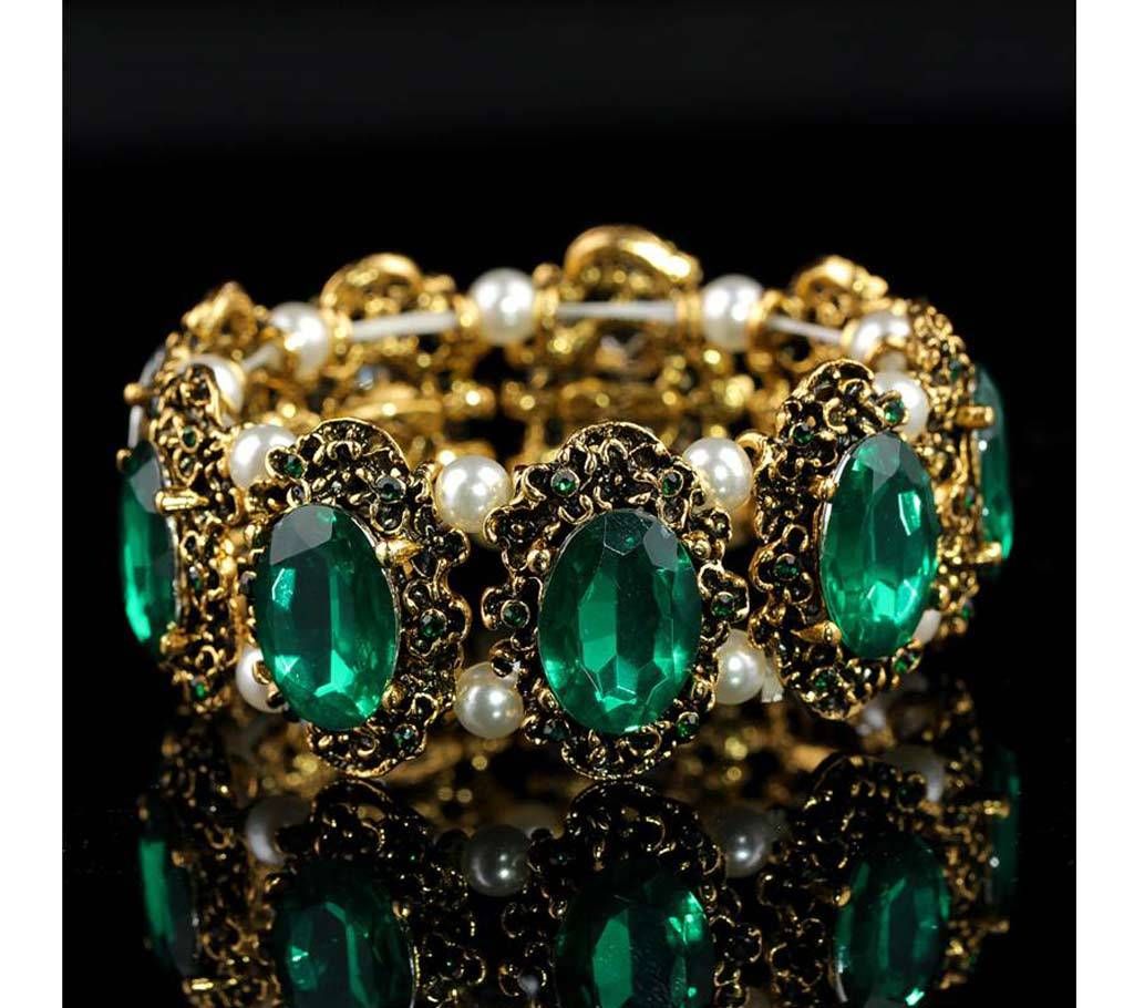 Green Crystal Antique Bronze Color Jewelry Set