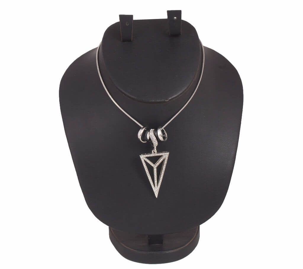 Rhinestone setting pendant