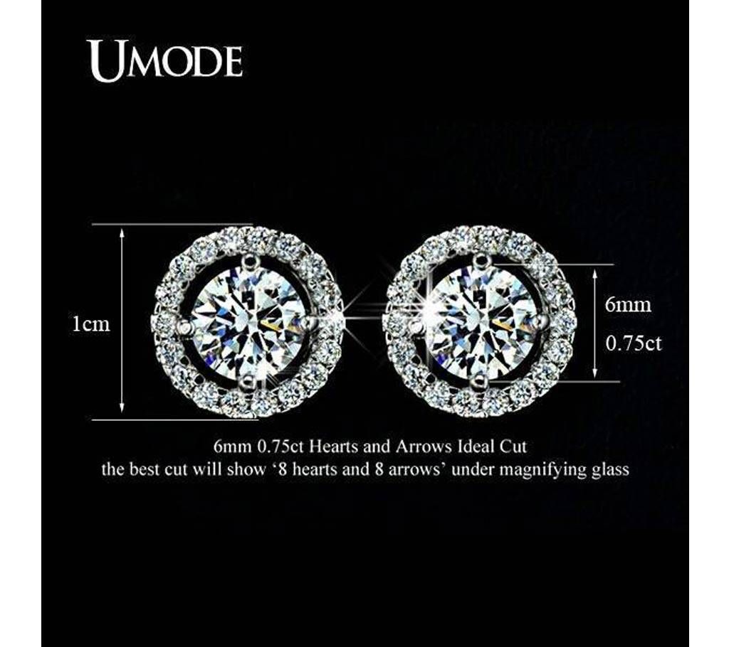 Sleek, Small, Cute ! Earrring!