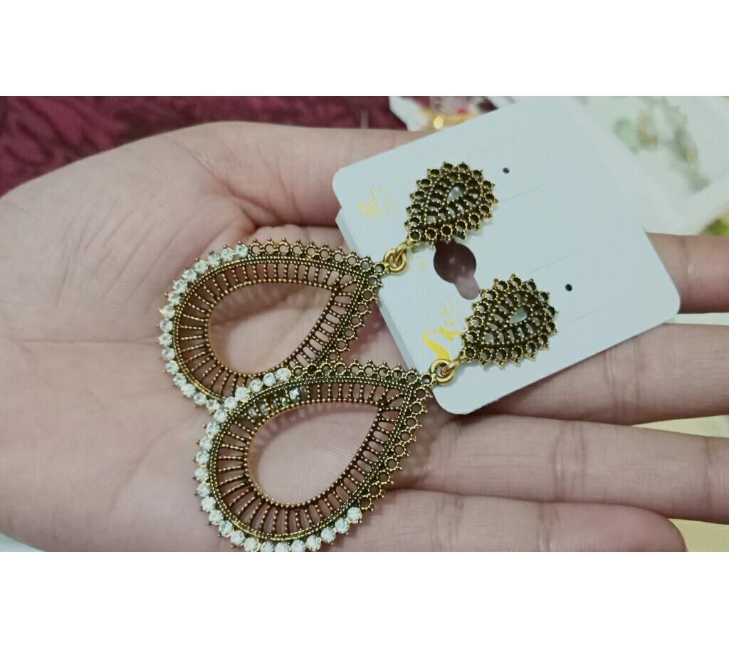 Earring set
