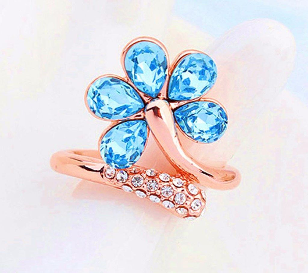 Austrian Blue Flower Finger Ring
