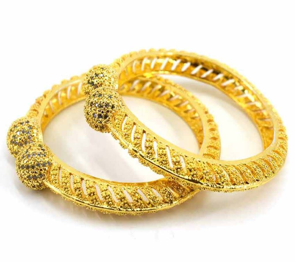 Gold Plated Diamond Cut Bangles Set (2 pcs)