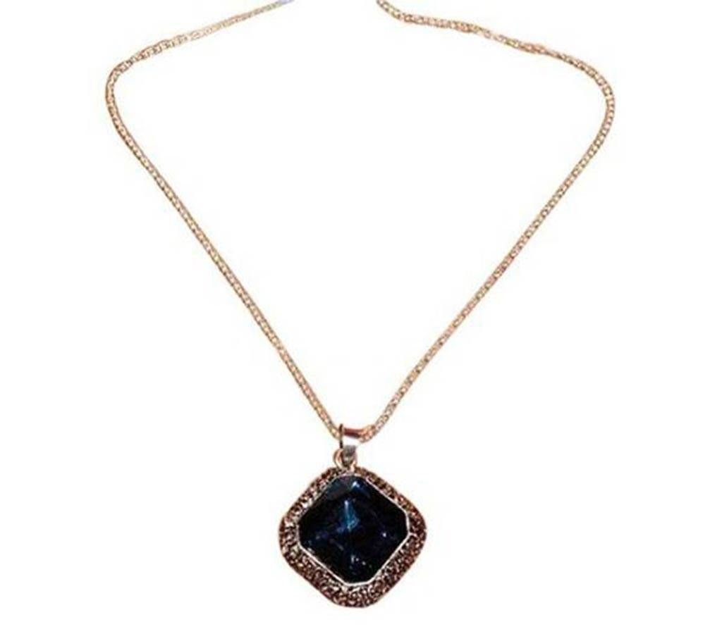 BLACK STROM PENDANT FOR CLASSY WOMEN