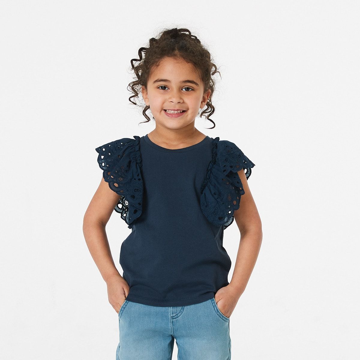 Sleeveless Broderie Trim T-shirt