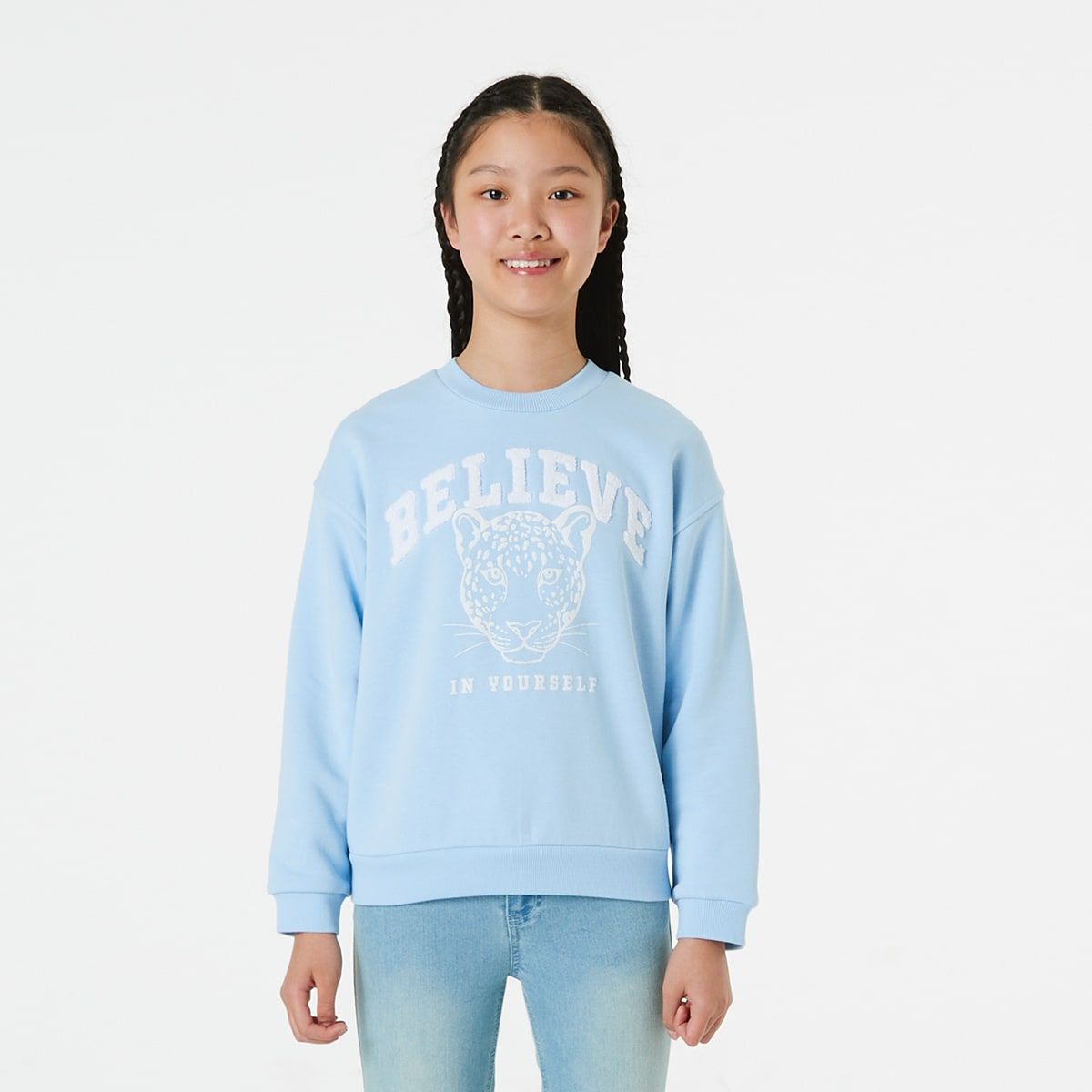 Embroidery Crew Neck Sweatshirt