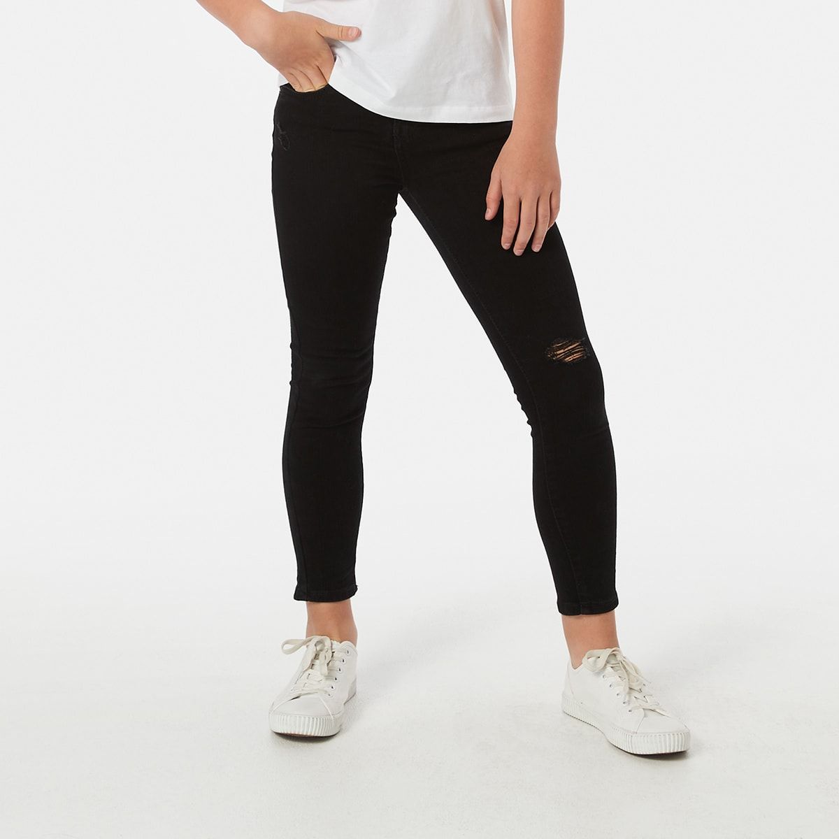 Super Soft Distressed Jeans