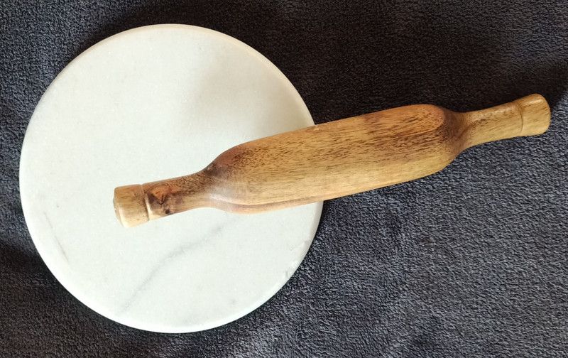Chakla Belan WHITE Rolling Pin & Board  (White, Pack of 2)