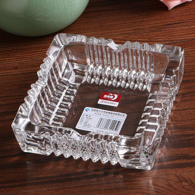 VIOVI Decorative Crystal Glass Square Shape Ashtray, Cigar & Cigarette Glass Ash Tray Clear Crystal Ashtray  (Pack of 1)