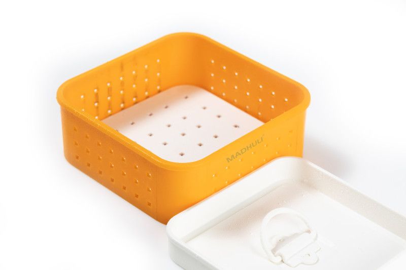 MADHULI Paneer Maker, Tofu, Sprouts Press Mould Paneer Making Mould with Lid, Strainer Colander  (Orange Pack of 1)