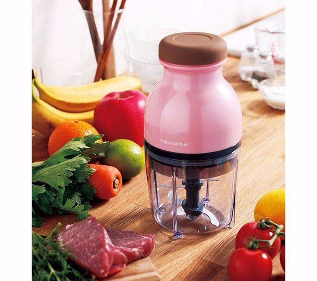 Capsule cutter crusher, blender