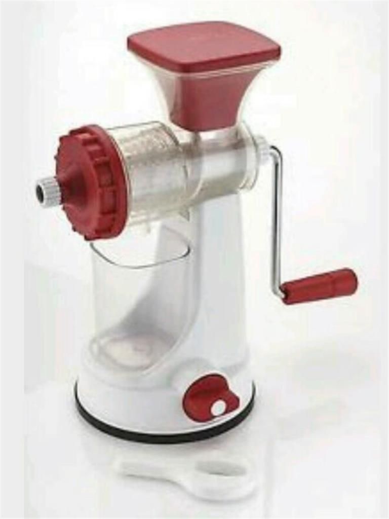 Multi-functional hand juicer