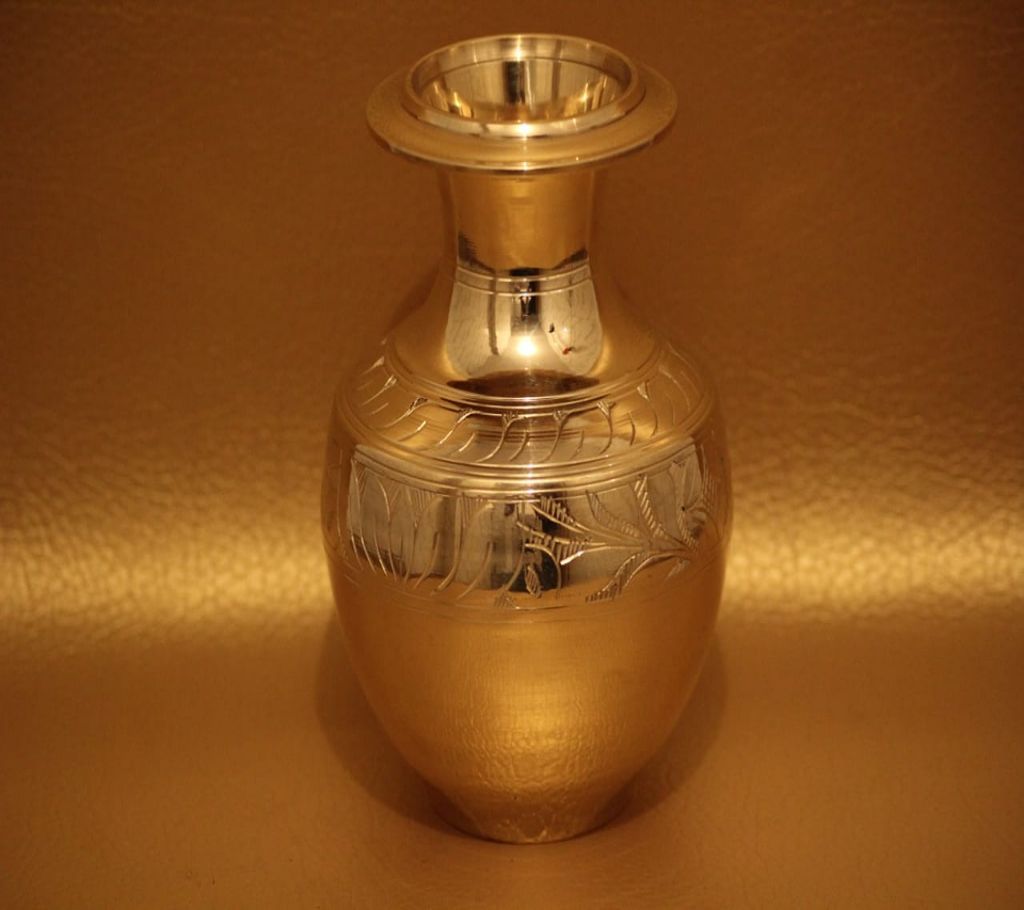 Pitol design water pot 