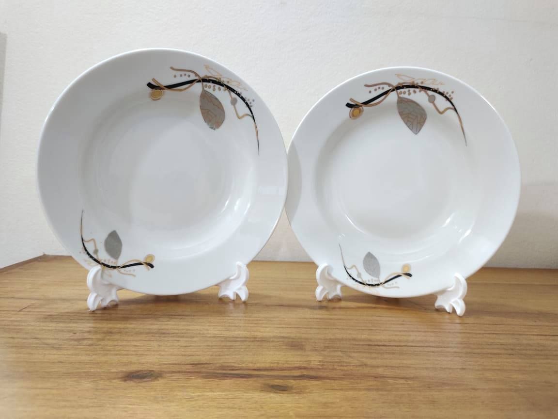 2 Pcs Dinner Ceramic Plate Set 9"Inch, Deep Rice Dinner Plate, White Color Wikth print. Microwave oven save,Dishwasher save, Gift And Home Decoration. CD:A00