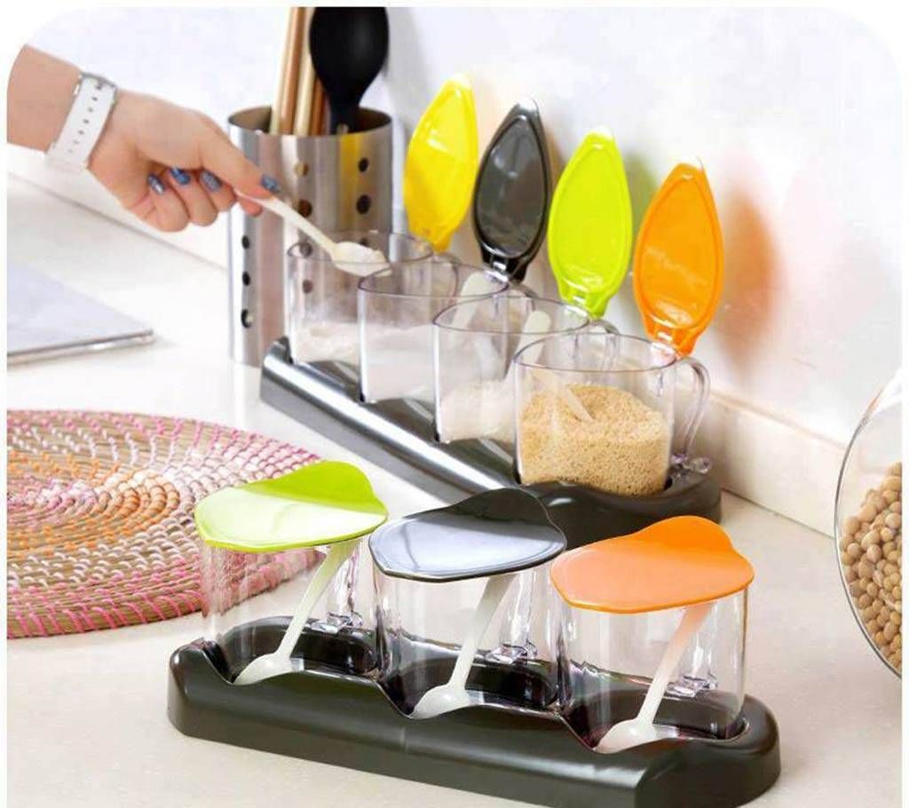 Transparent spice storage 