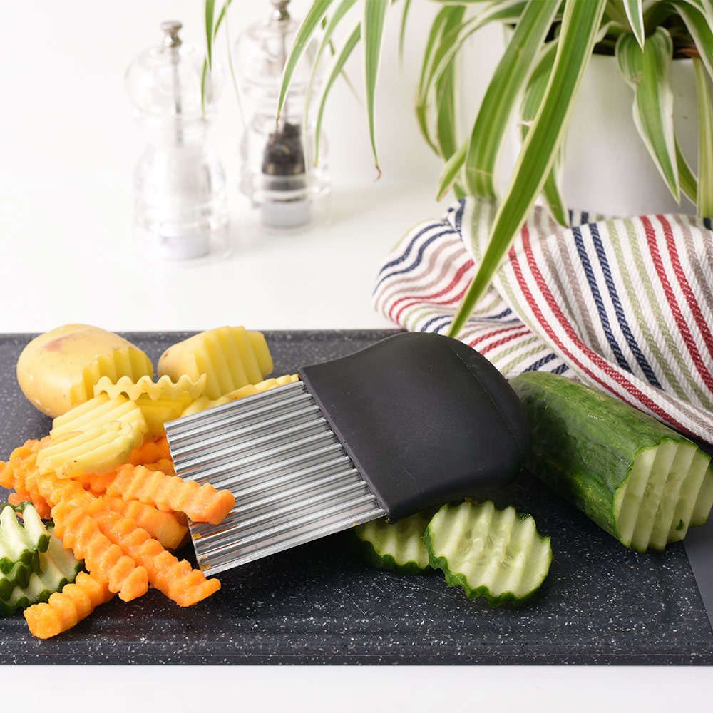 Crinkle Potato Cutter, Stainless Steel Vegetable Wavy Cutter, Kitchen Gadgets for Cutting Potato, Cucumber, Sweet Potato or Fruits