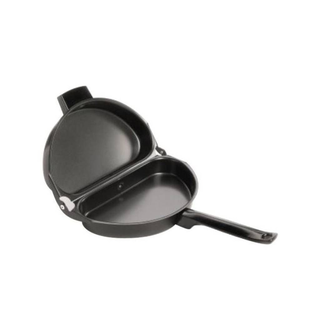 Folding Omelette Pan