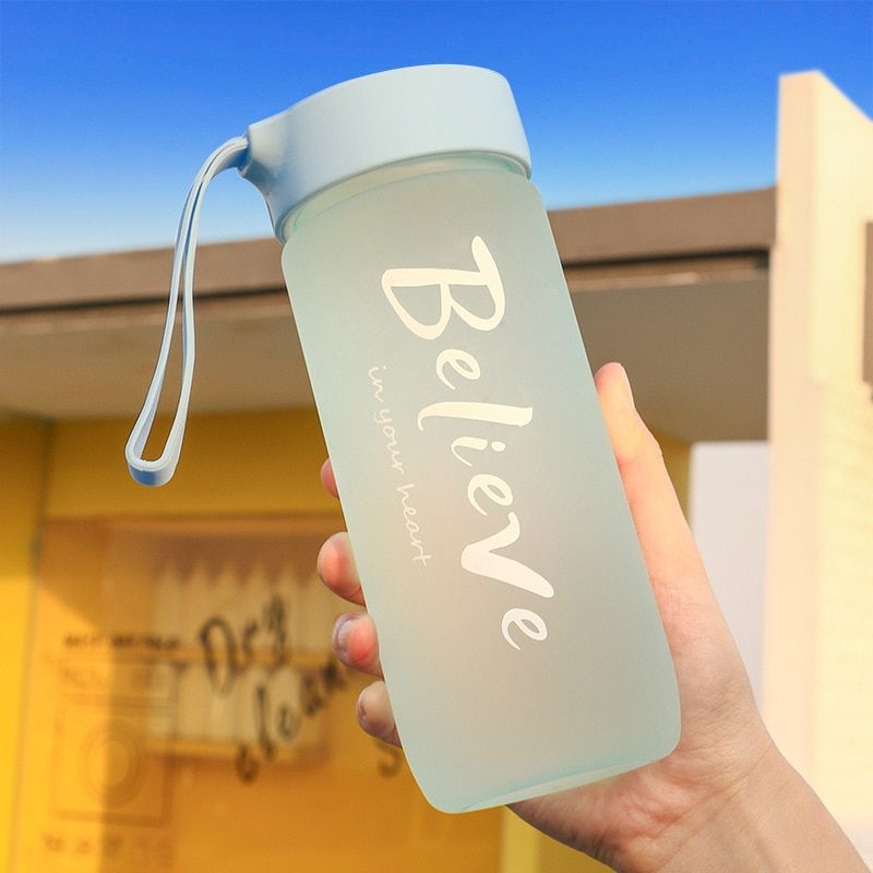 Plastic Matte Water Cup Outdoor Sports Cold Juice Water Cup Creative Frosted Water Bottle Kitchen Drinkware Couple Mug