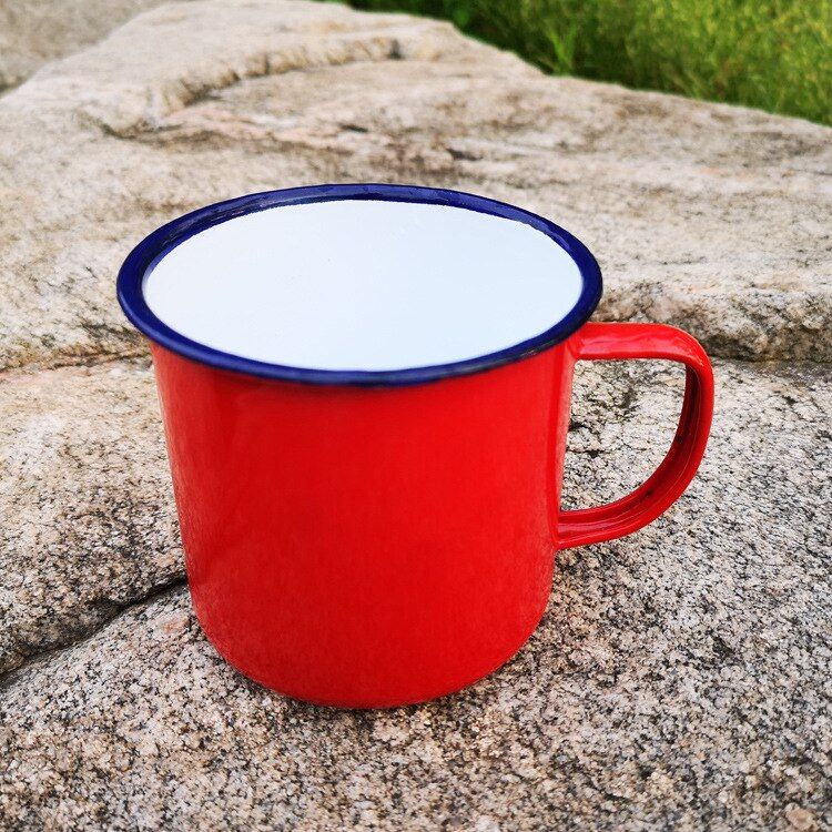 rust free good 370ml unbreakable nostalgic cookable heatable enamel tea mug with lid blue rim on mug and lid