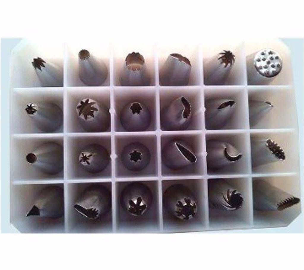 Cake Decoration Nazell Set (24 Pieces)