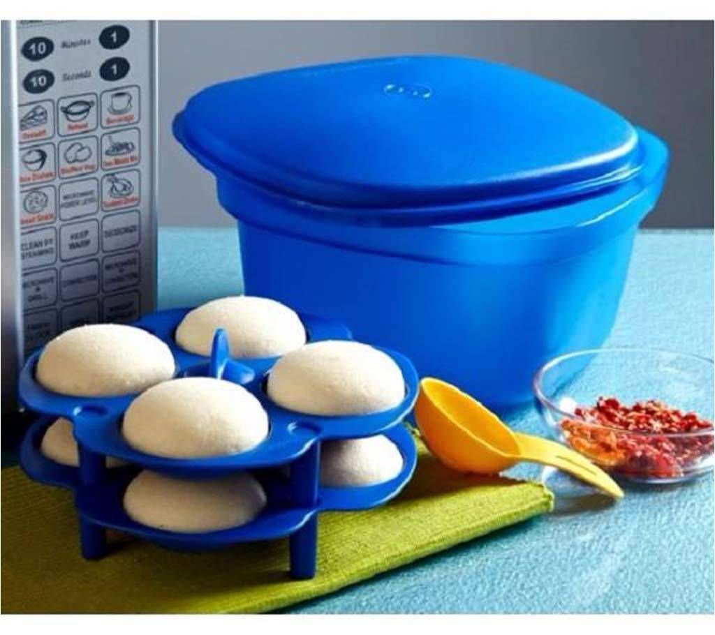 Plastic multicook server