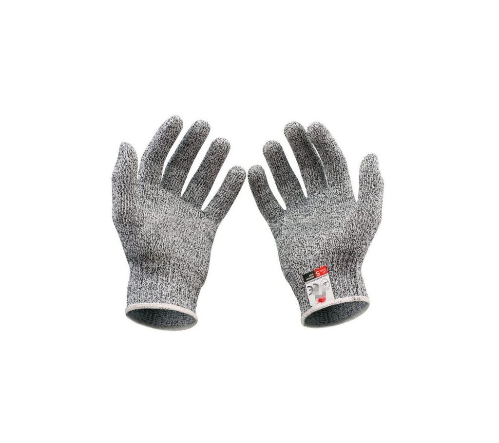 No Cut Gloves