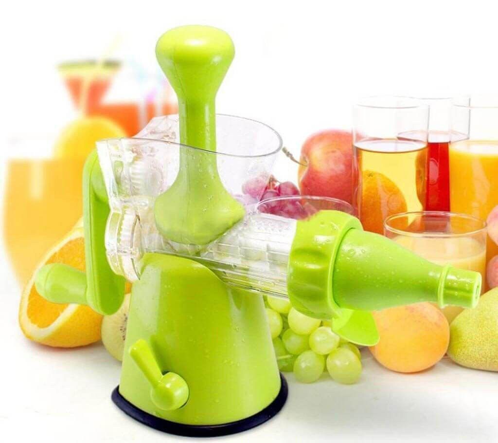 Multifunctional hand juicer 
