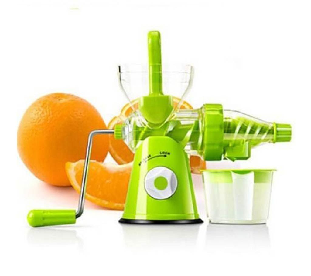 Manual fruit and vegetable juicer 